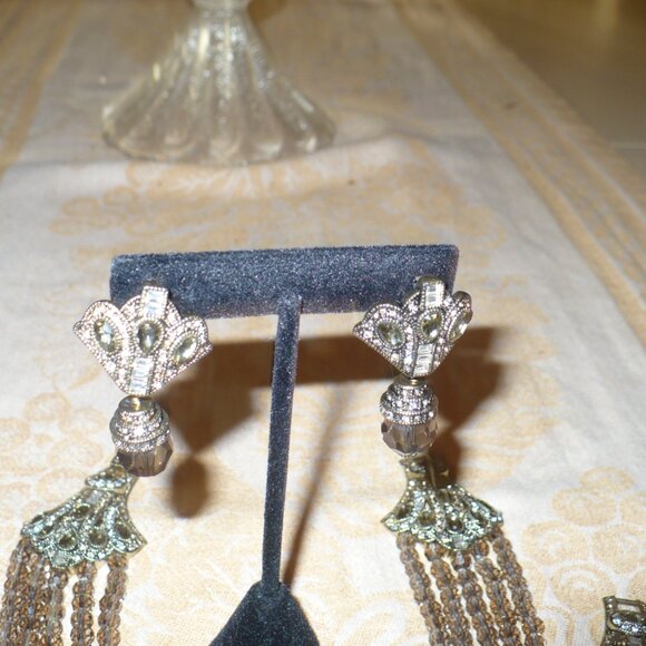 HEIDI  'AGE OF ELEGANCE' MULTI STRAND NECKLACE,  BRACELETS, EARRINGS - Picture 2 of 3